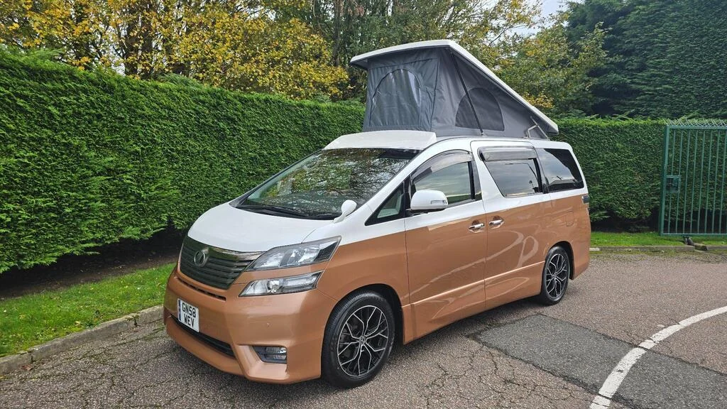 2008 Toyota Vellfire Campervan photo 1