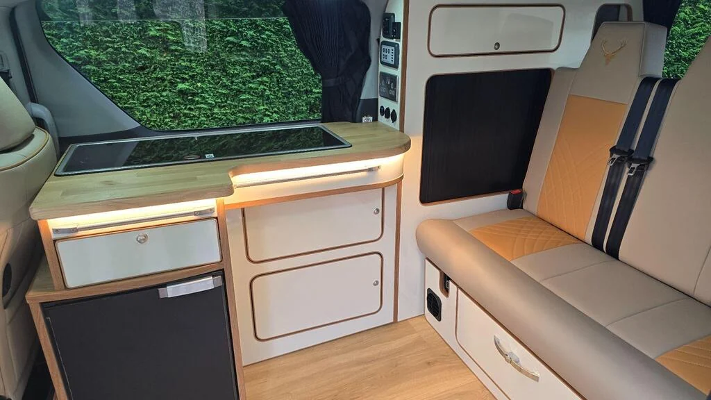 2008 Toyota Vellfire Campervan photo 15